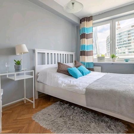 Central Station Gold Street Apartment Warschau Exterior foto
